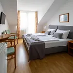 Forrás Szálloda 3*