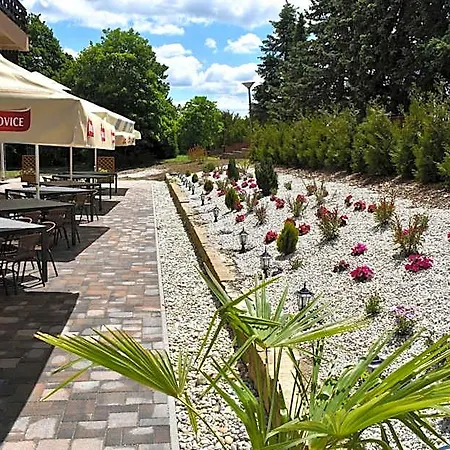 Forras Hotel