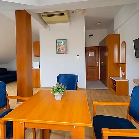 Hotel Forras