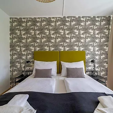 Forras Hotel